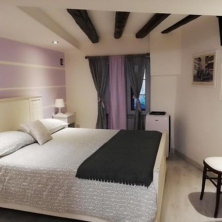 Palazzo Sant'Elia Hotel กัลตาจีโรเน ภายนอก รูปภาพ